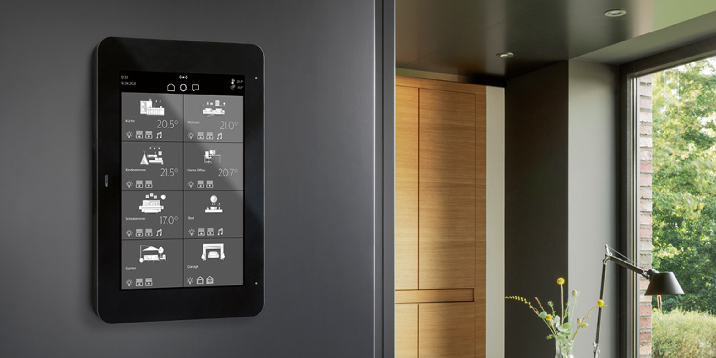 JUNG Smart Panel 8 bei MEW Energie UG (Haftungsbeschränkt) in Zahling